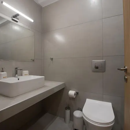 Rob Venture Suites At The Central Of Athens City Exterior photo