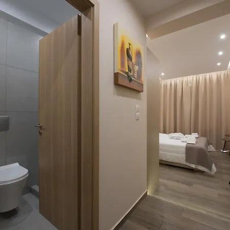 Rob Venture Suites At The Central Of Athens City Room photo