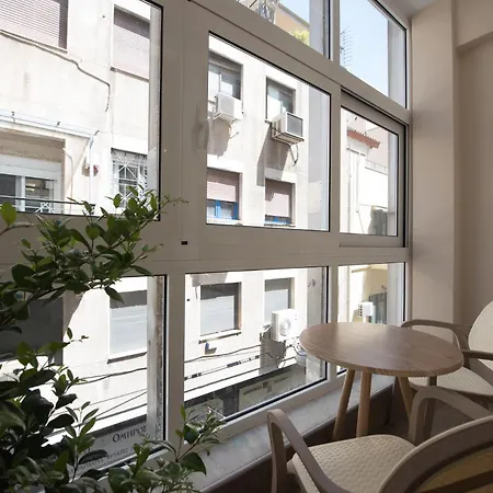 Rob Venture Suites At The Central Of Athens City Room photo