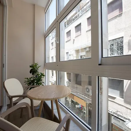 Rob Venture Suites At The Central Of Athens City Room photo